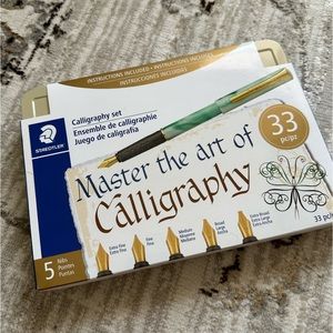 STAEDTLER calligraphy pen set